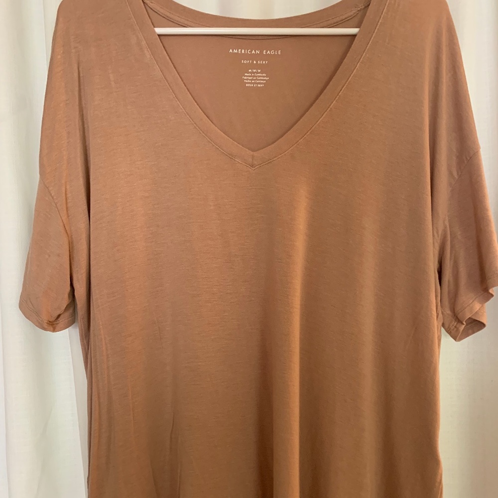 American Eagle Soft & Sexy Oversized V-neck T-shirt.